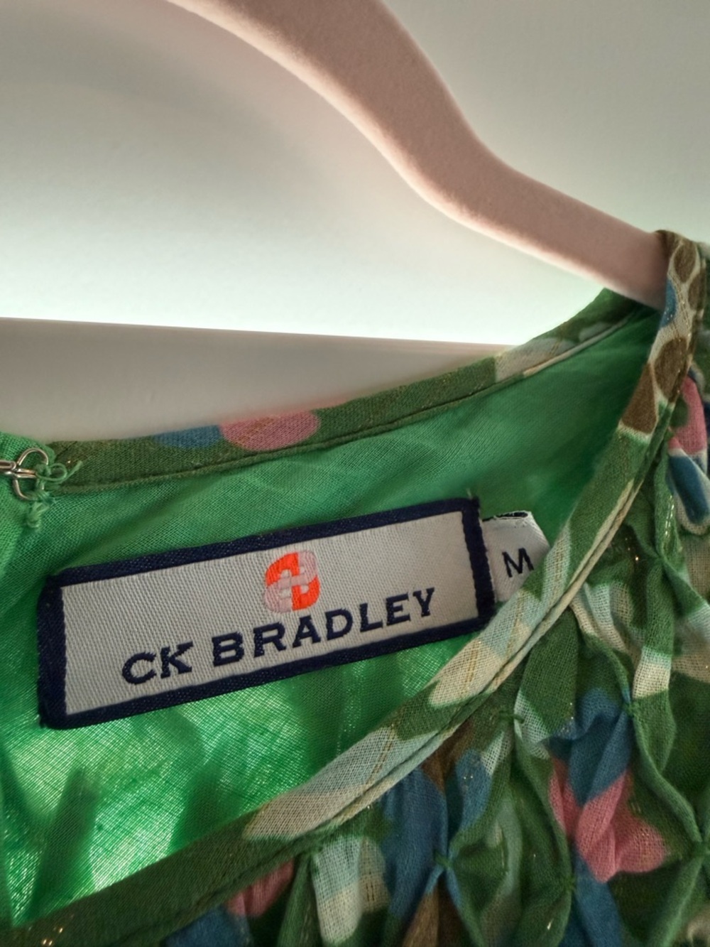 Green Floral Smocked Maxi Dress by Unknown Brand - Picture 2 of 2